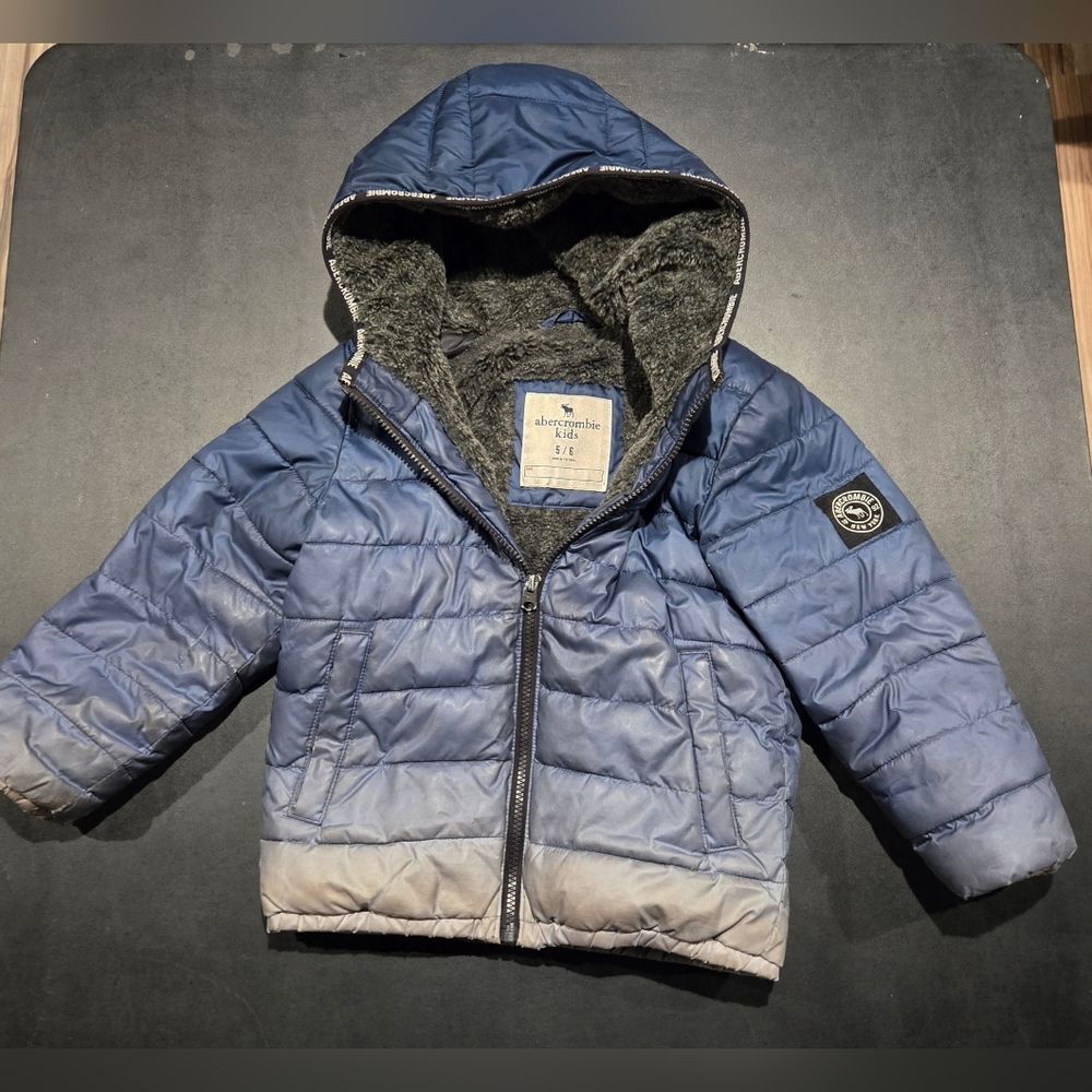 Abercrombie kids Puffer Coat w/ warm lining